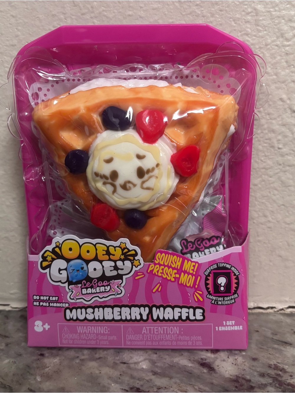 Ooey Gooey Le Goo Bakery Mushberry Waffle Squishy